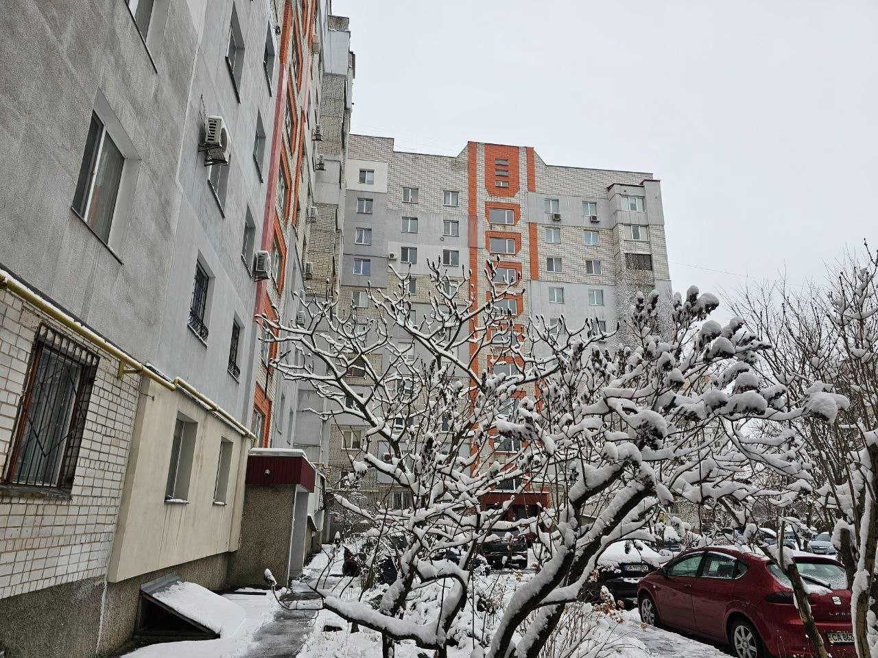 Сучасна квартира в тихому спокійному центрі