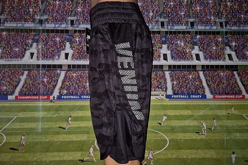 Venum Elite spodenki bokserskie camo/black size: XL