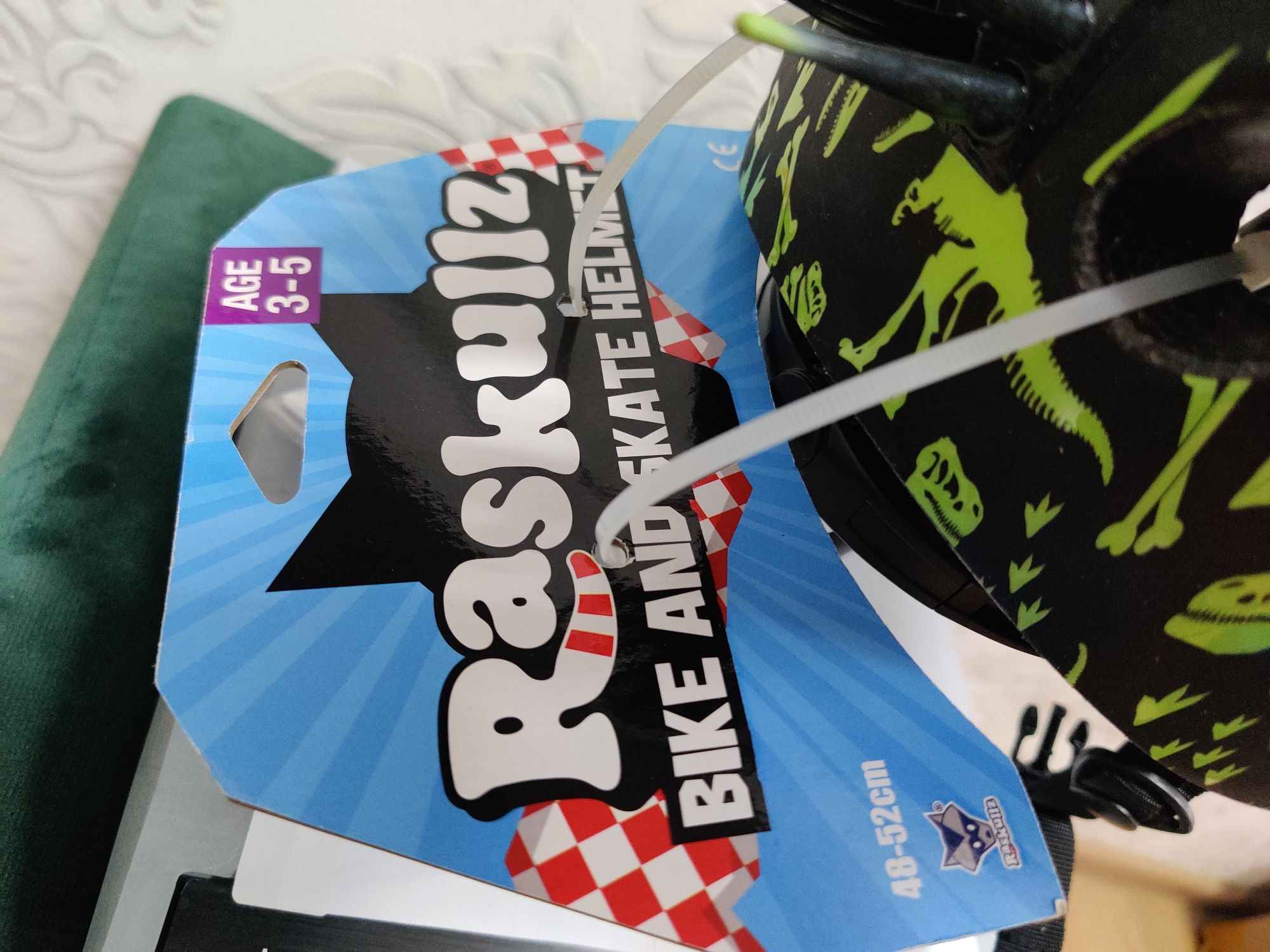 Kask dziecięcy raskullz 3-5 lat 48-52 cm .