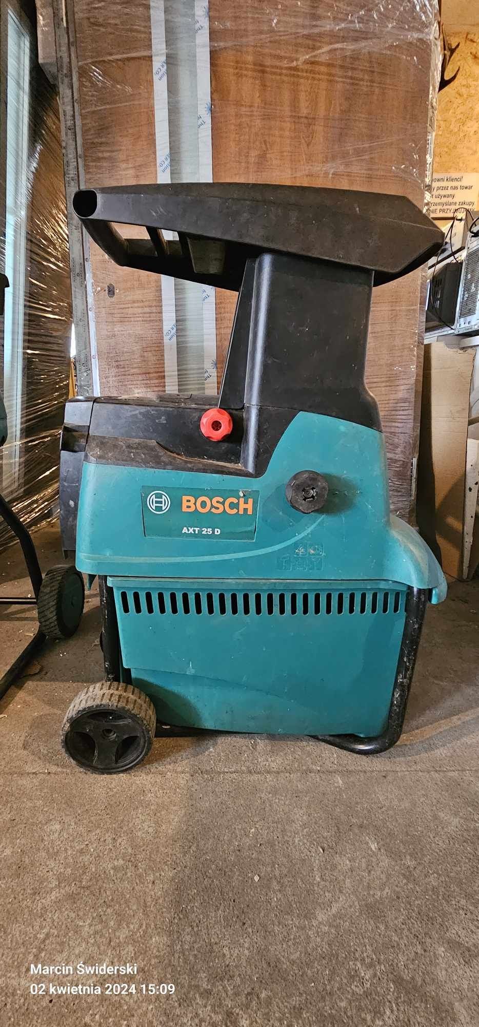 Rozdrabniacz do gałęzi Bosch Axt 25 D
