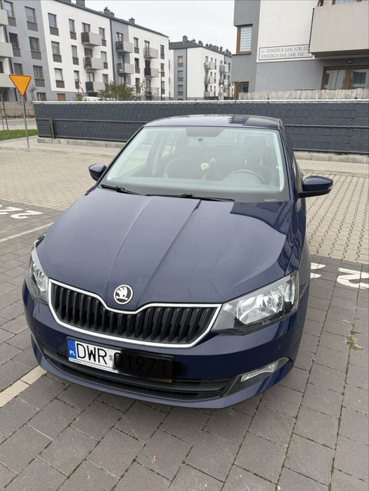Skoda Fabia 1.2 TSI 90KM, 2017r, stan bdb, dwa komplety kół