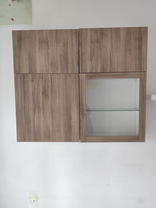 Móvel de sala com cristaleira