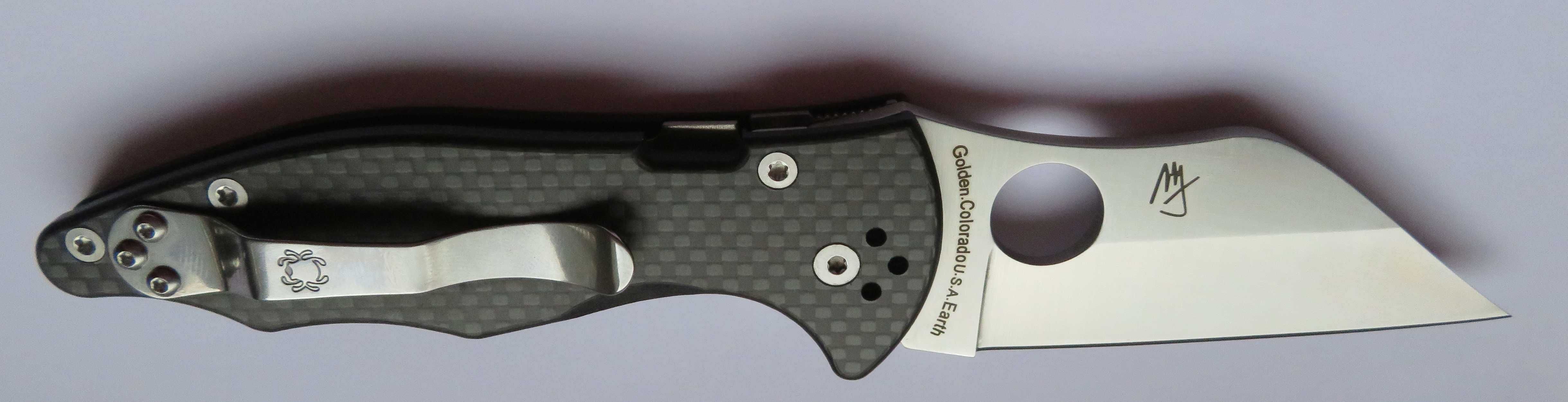 Nóż folder Spyderco Yojimbo  carbon