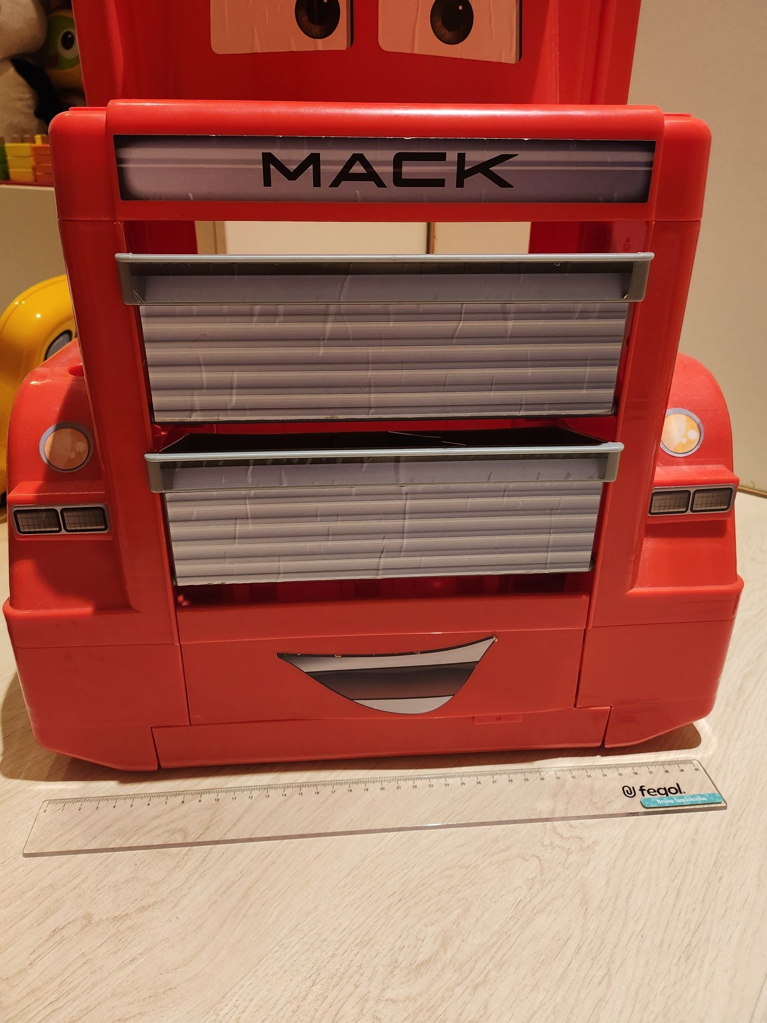 Mack Faisca Mcqueen