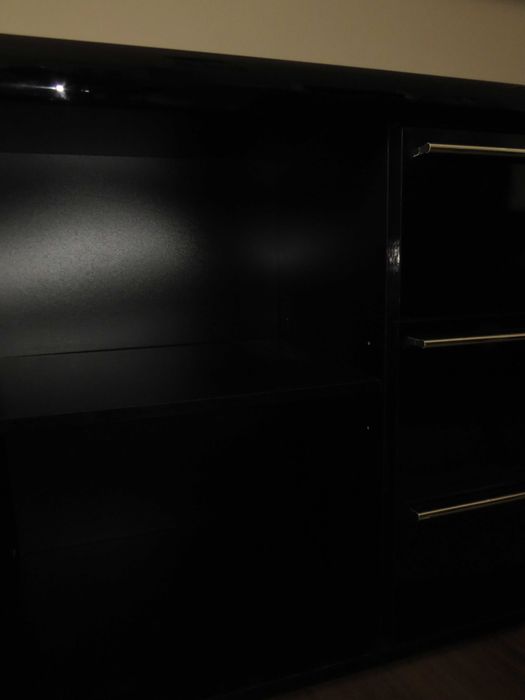 Aparador lacado Giestas Mobiliário - Negociável