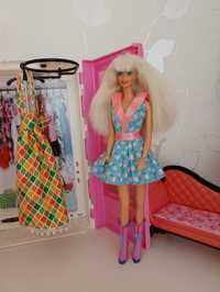 Вінтажна лялька Mattel Barbye