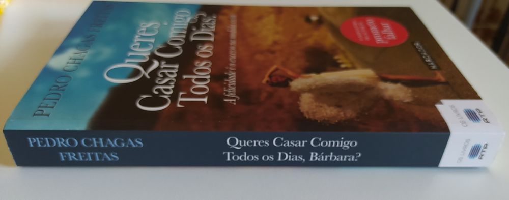 Livro "Queres casar comigo todos os dias? /Bárbara"