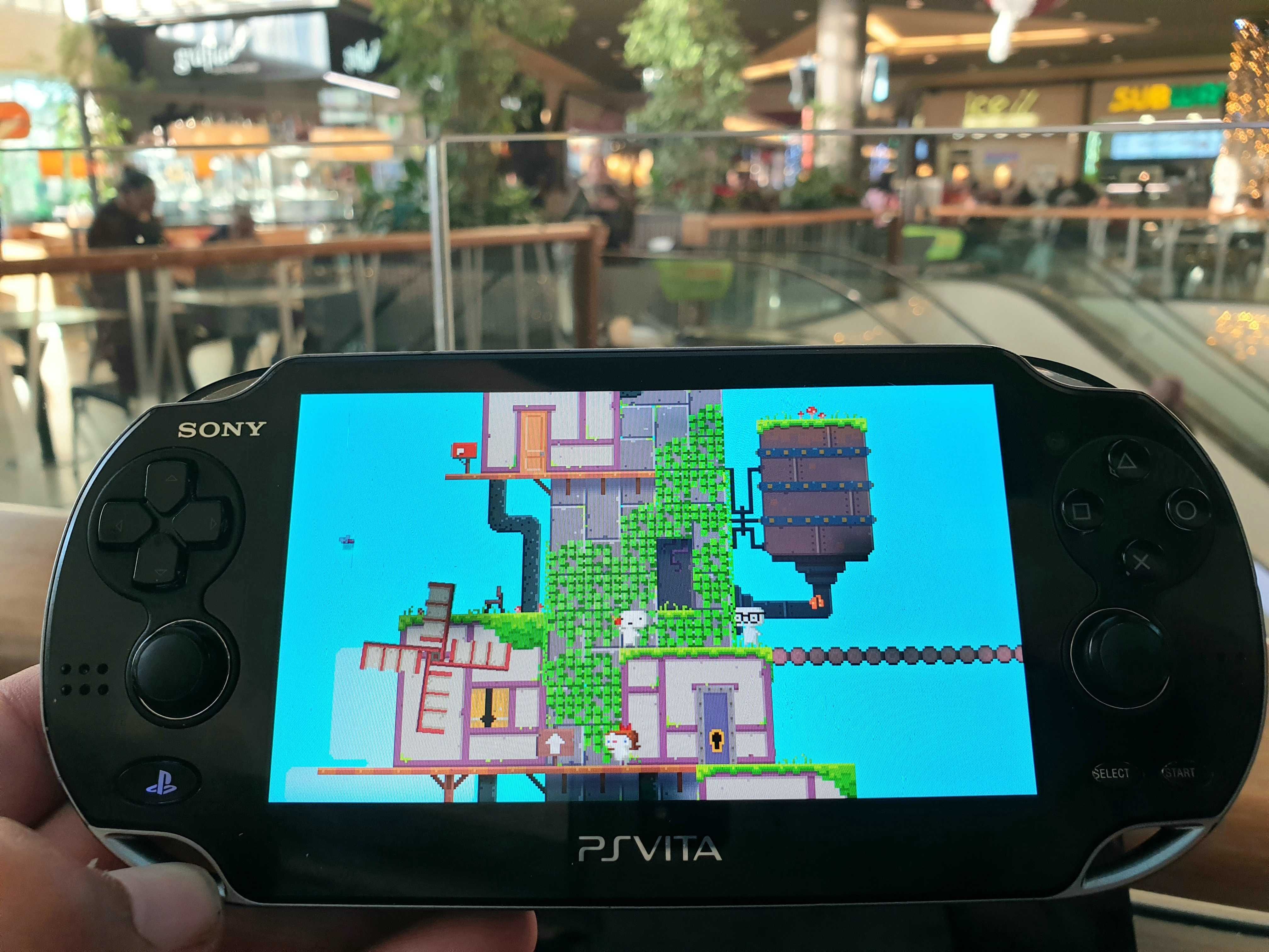 Playstation vita portatil oled com usb com 3500 jogos