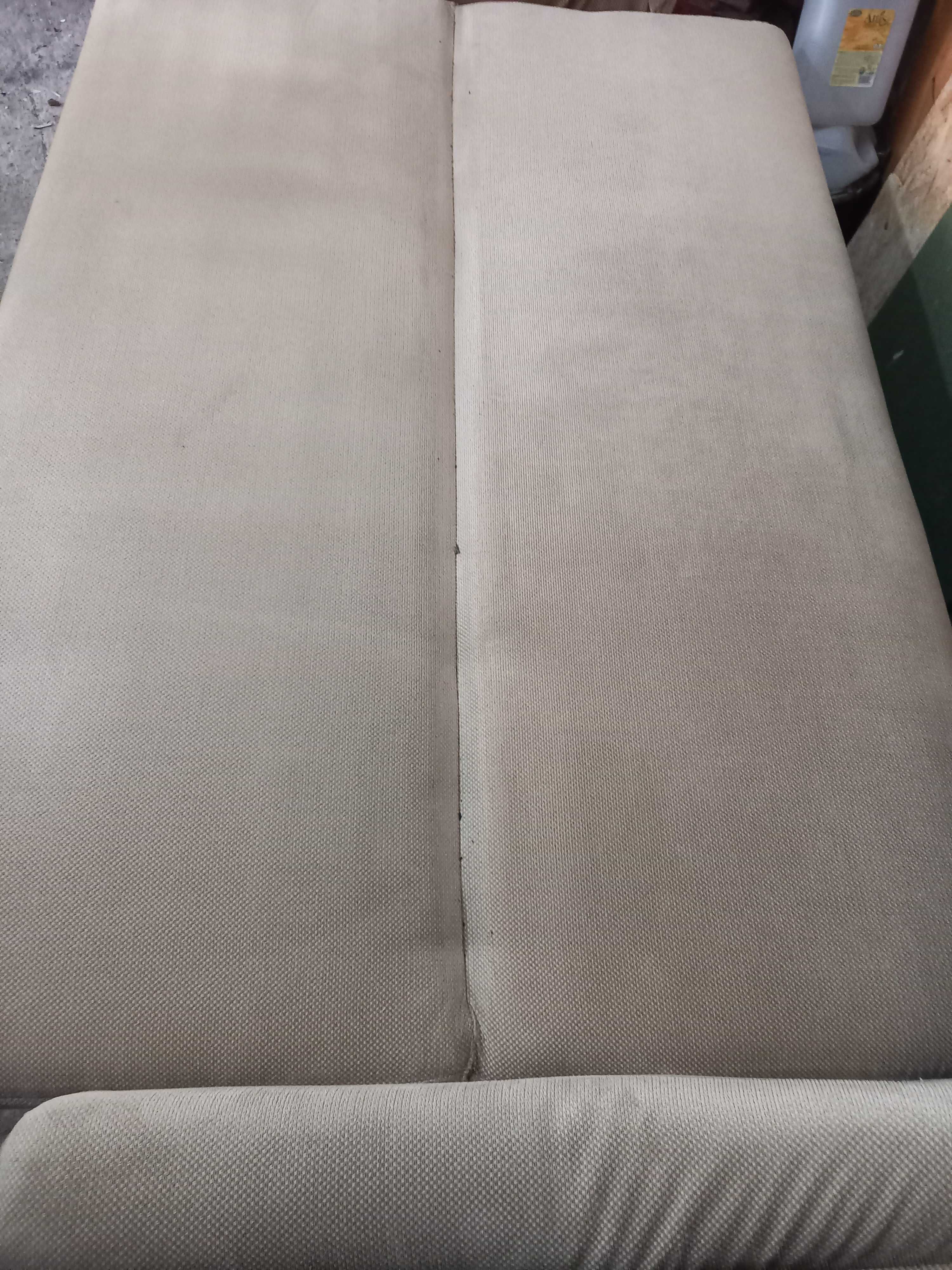 Wersalka lub sofa 3 osobowa