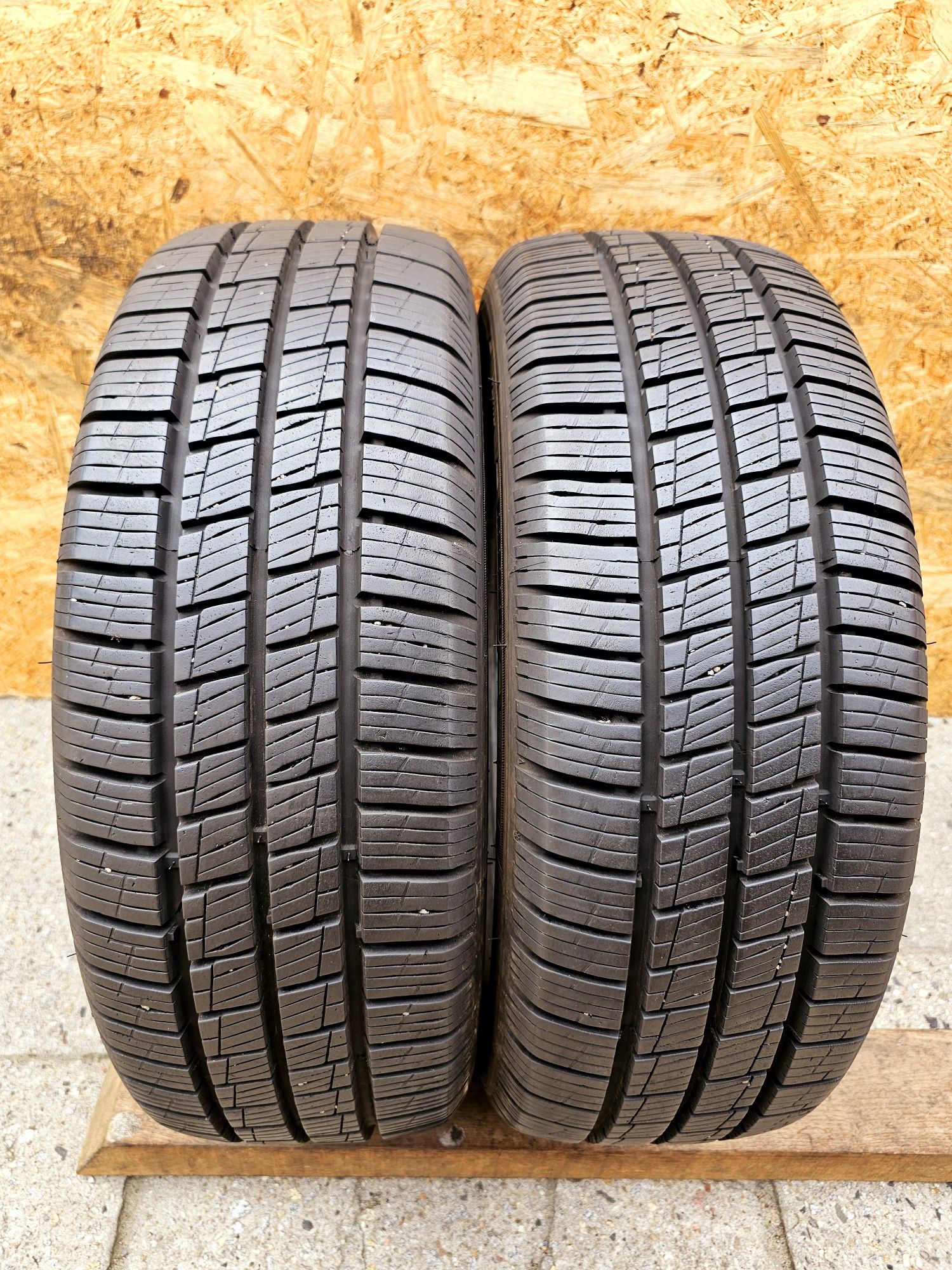 Jak Nowe!!  9,5mm. 195/60 r16C Hankook  Vantra ST AS2. 3619