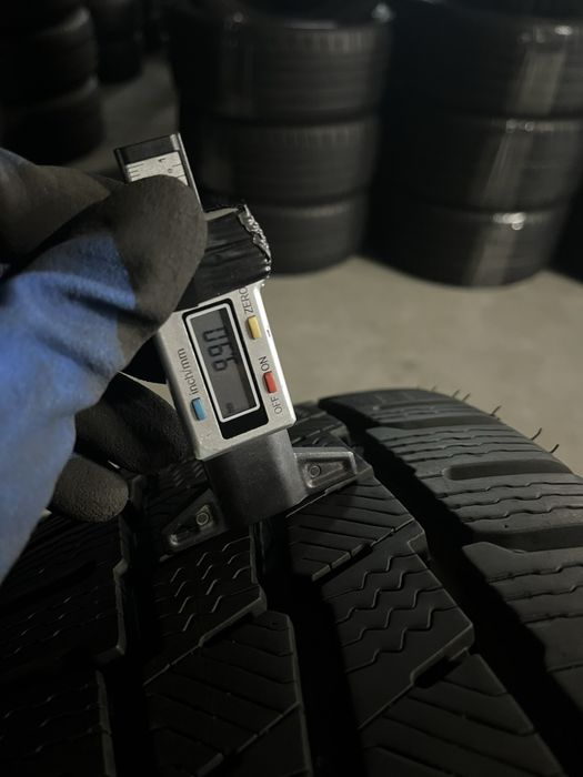 215/65/16c R16c Michelin Agilis Alpin 4шт зима