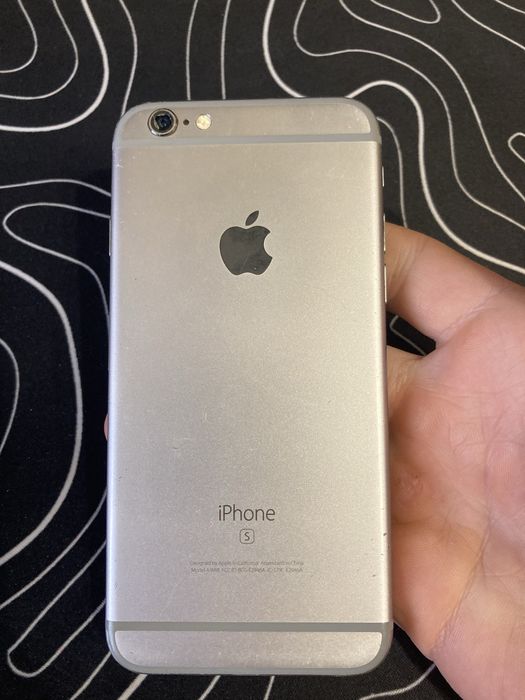 Iphone 6s 16gb silver .