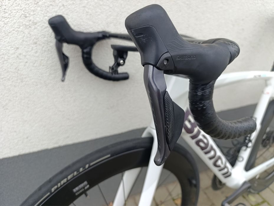 Rower szosowy Bianchi Oltre XR4 55cm Dt SWISS
