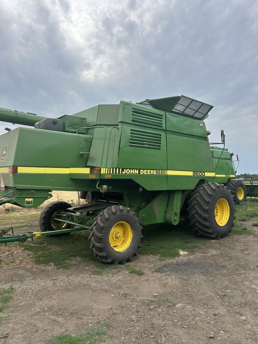 John Deer 9600 з жаткою
