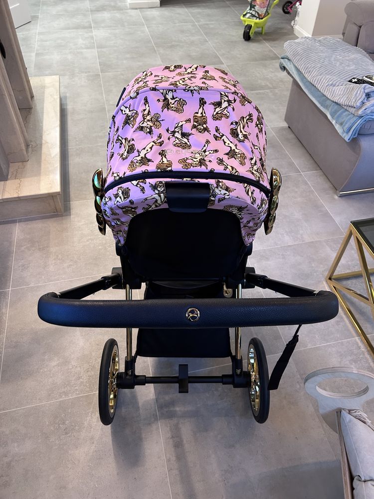 Cybex Priam 2.0 Jeremy Scott Cherubs Pink_Spacerówka*Gondola*Stelaż