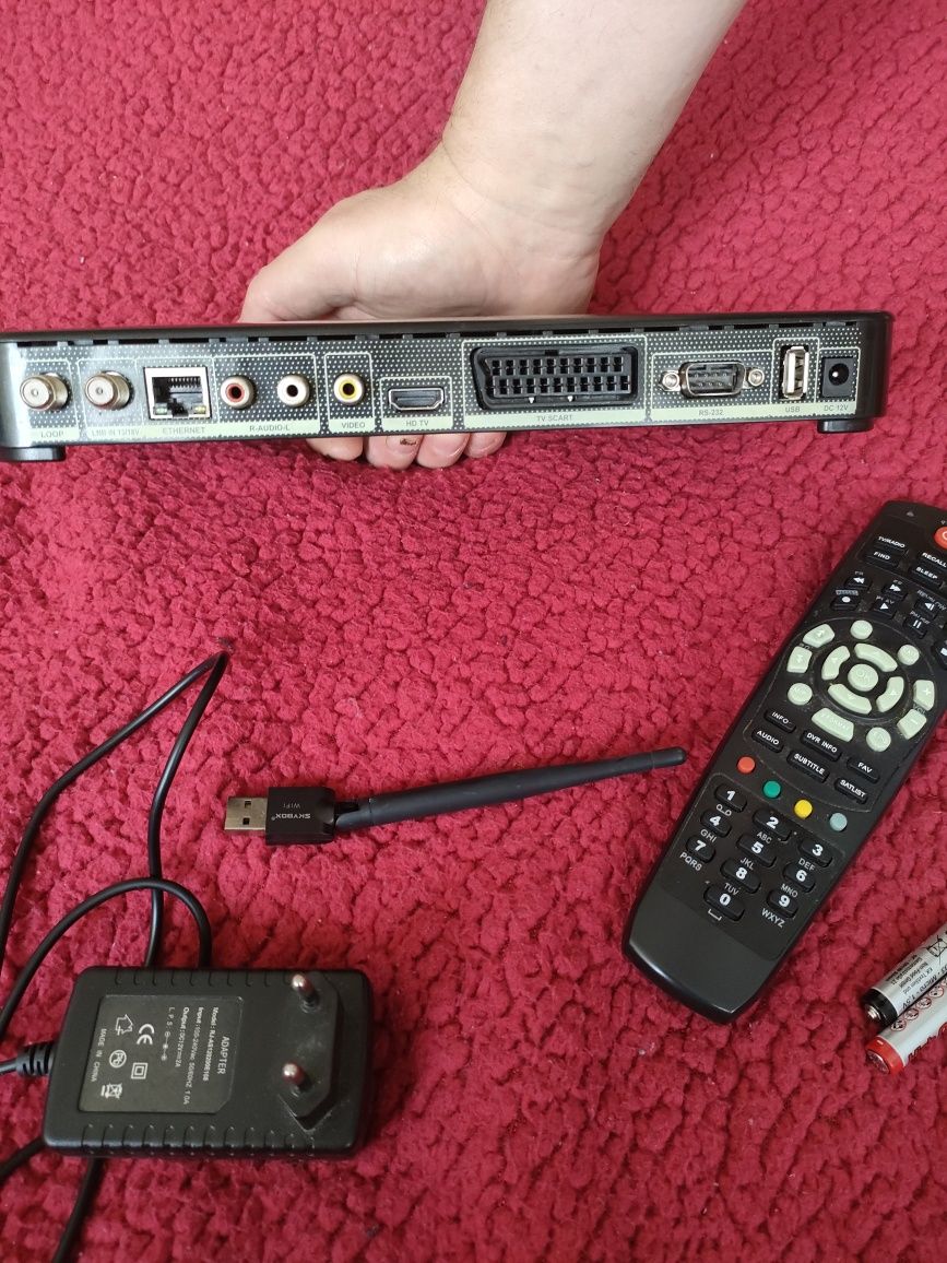 Tuner satelitarny Skybox F5S.Komplet.