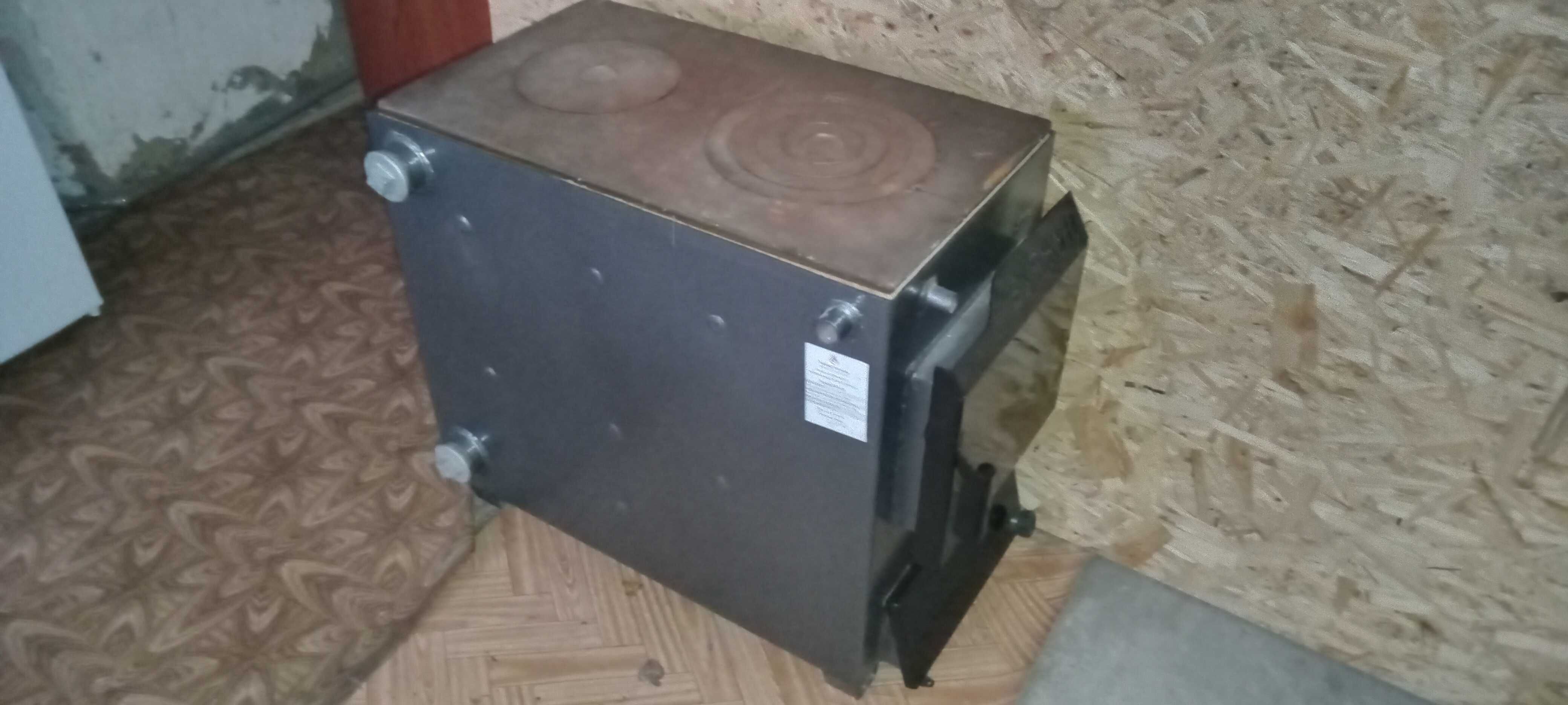 Котел на твердом топливе с варочной плитой Буржуй КП-18