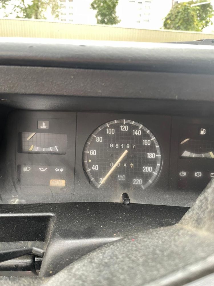 Продаю опел кадет 1.6 дизел 1988