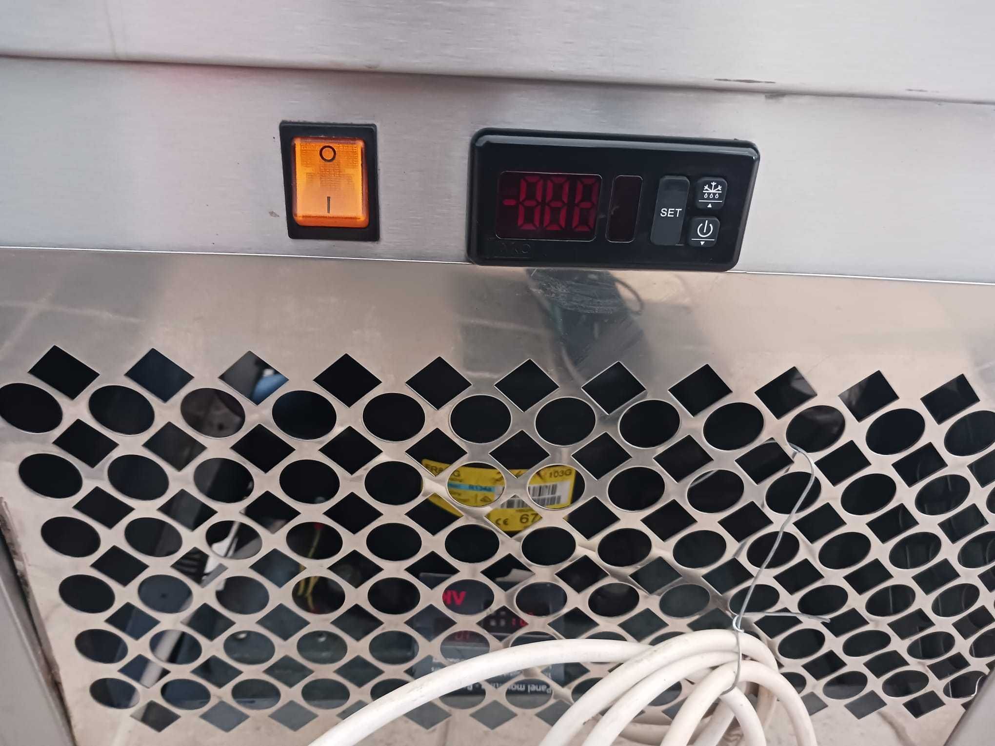 ACM1483 - Balcão Refrigerado c/ arrefecedor de garrafas - Usado