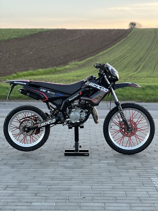 Derbi senda 50 enduro nie gilera,aprilia,yamaha,sherco,rieju