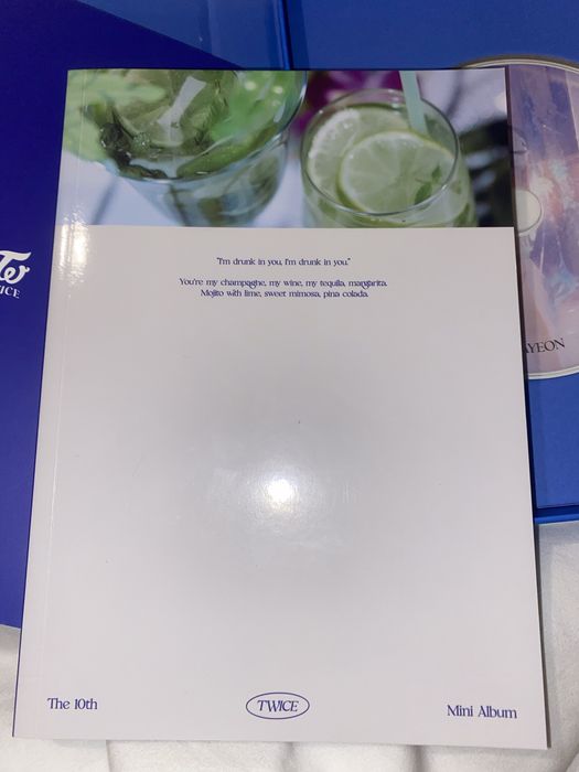 Album Taste of love twice k-pop
