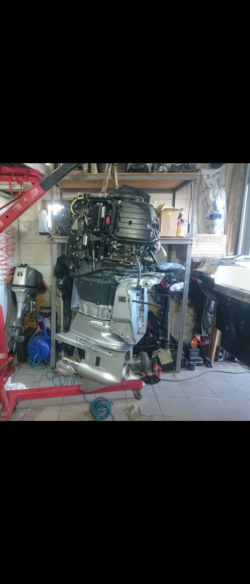 ремонт та обслуговування лодочних моторів ремонт двигунів від човна.