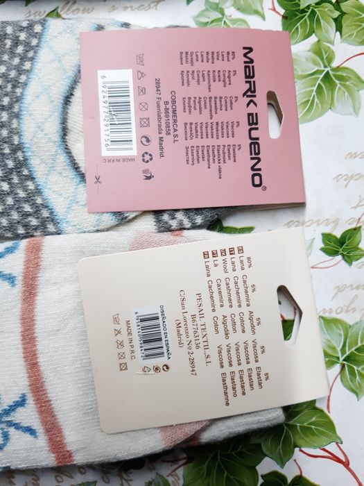 6 pares de meias em lã, quentinhas  (Novas)