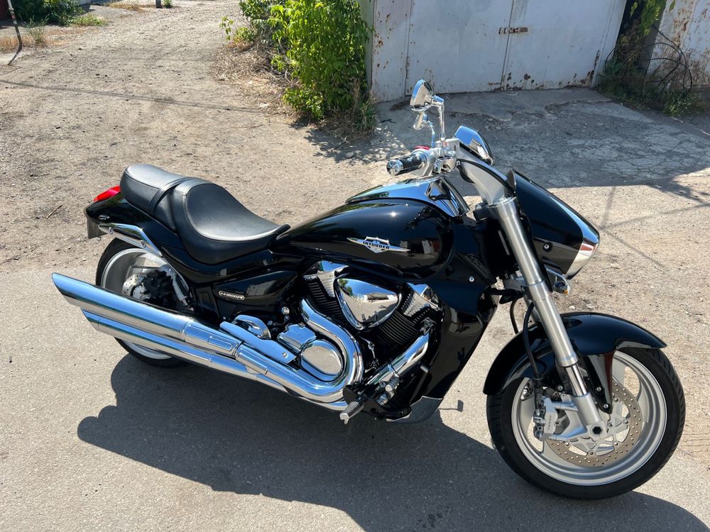 Suzuki Intruder 1800 / Suzuki Boulevard M109R