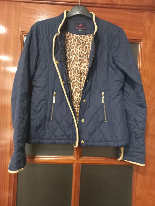 Casaco azul marinho criança