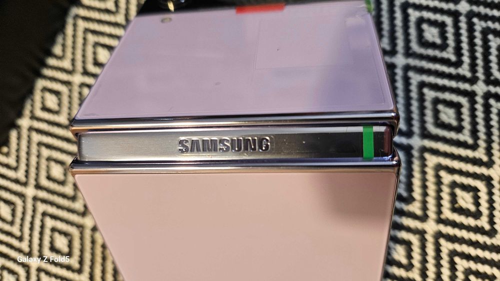 Samsung Galaxy Z FLIP4 5G 128MB - odnowiony, stan FABRYCZNY