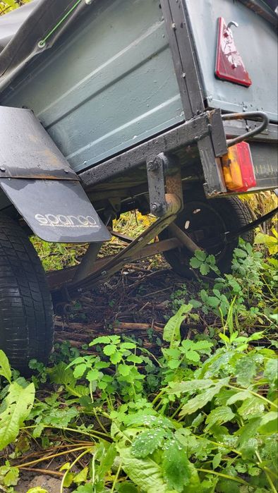 Прицеп причіп до авто