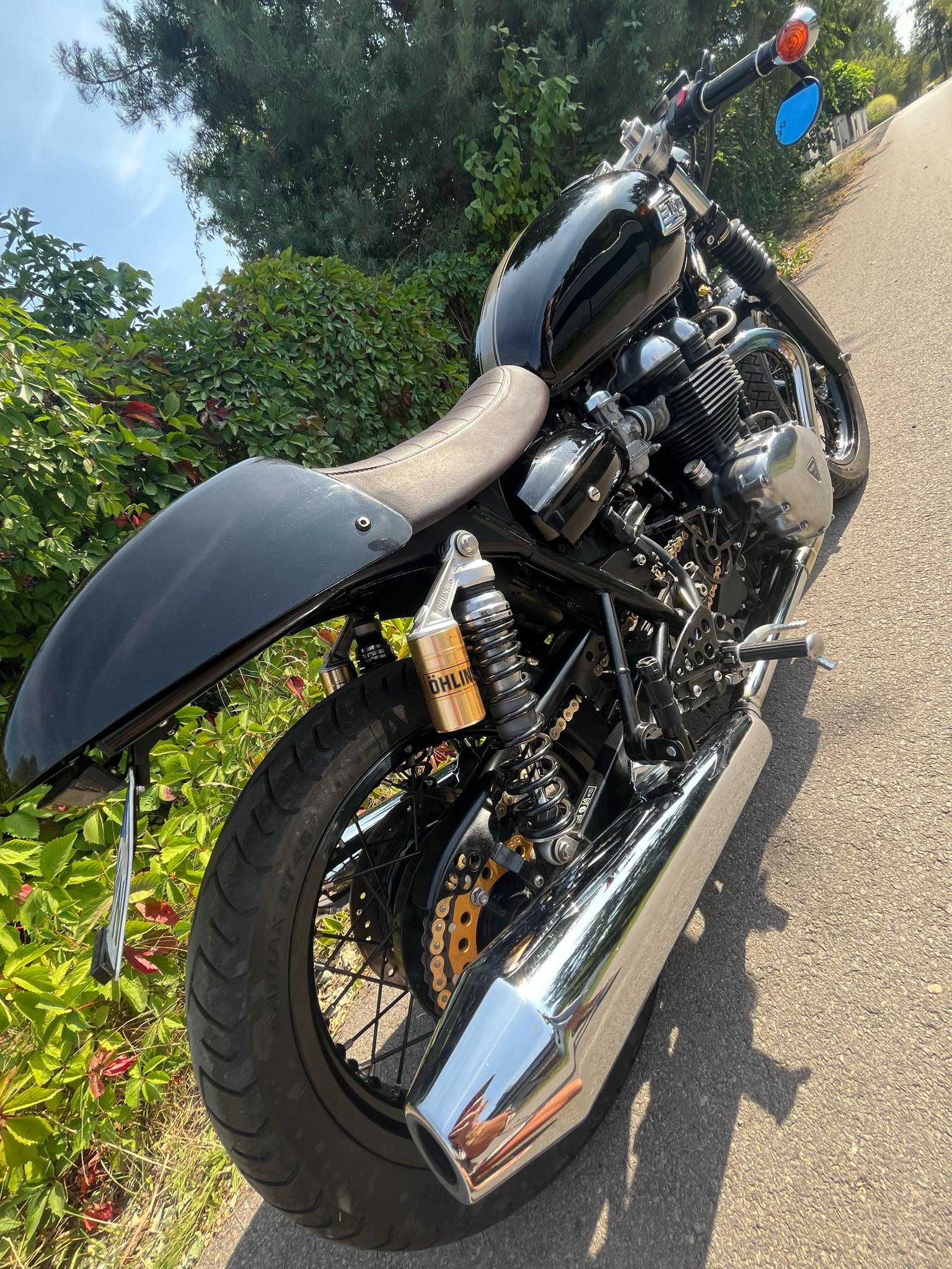 Triumph Thruxton Custom Cafe Racer