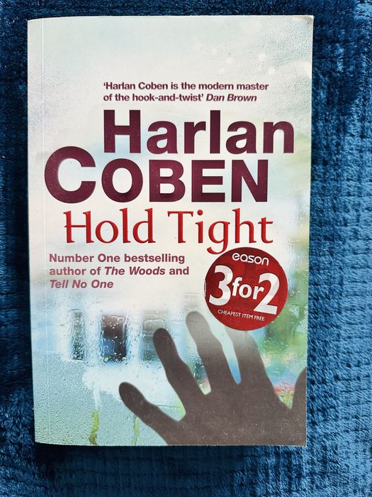 Książka Harlan Coben Hold Tight