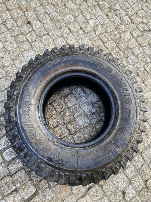 Volante original sparco para suzuki samurai e pneu 31