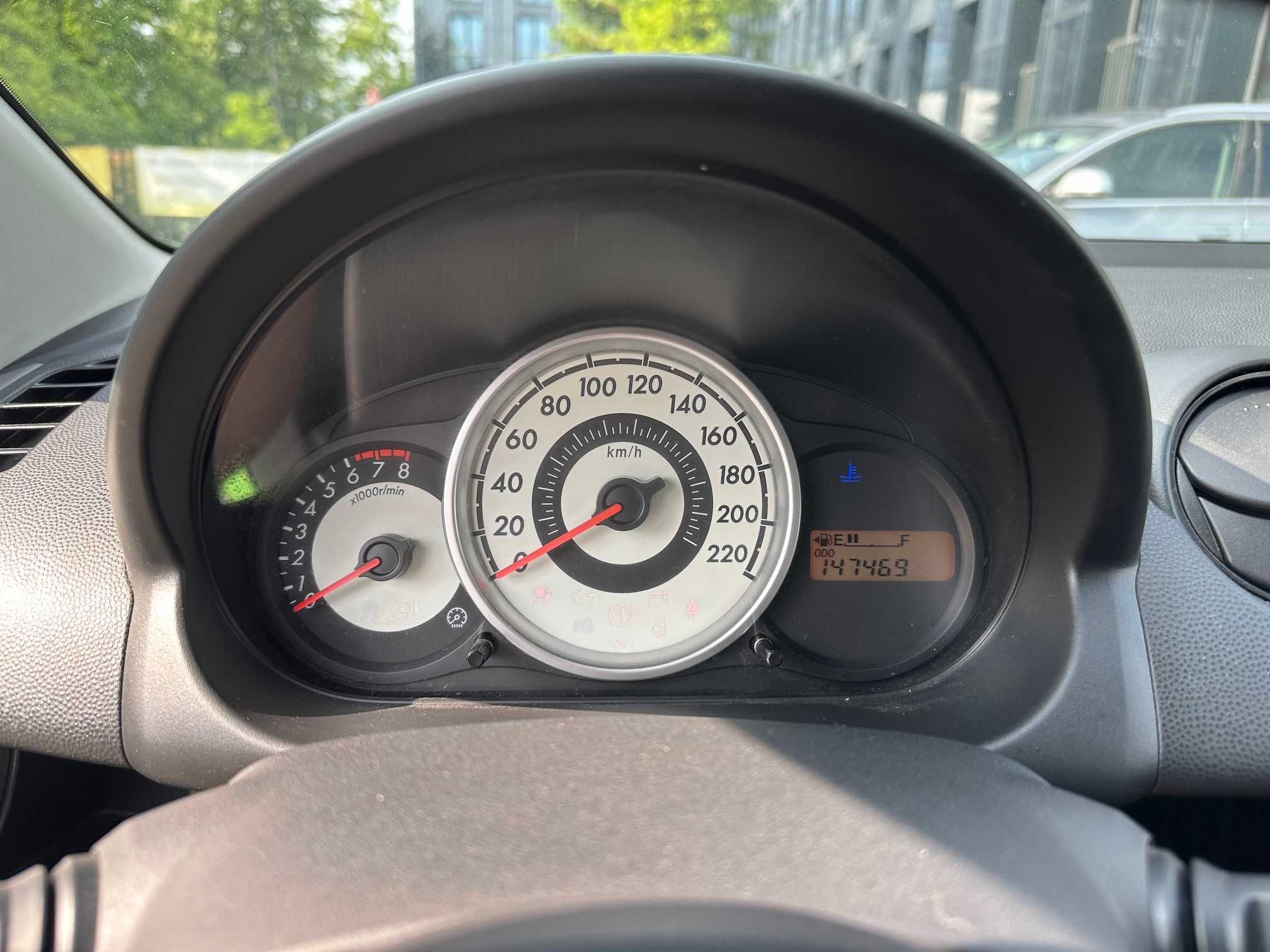 Mazda 2 - zadbana