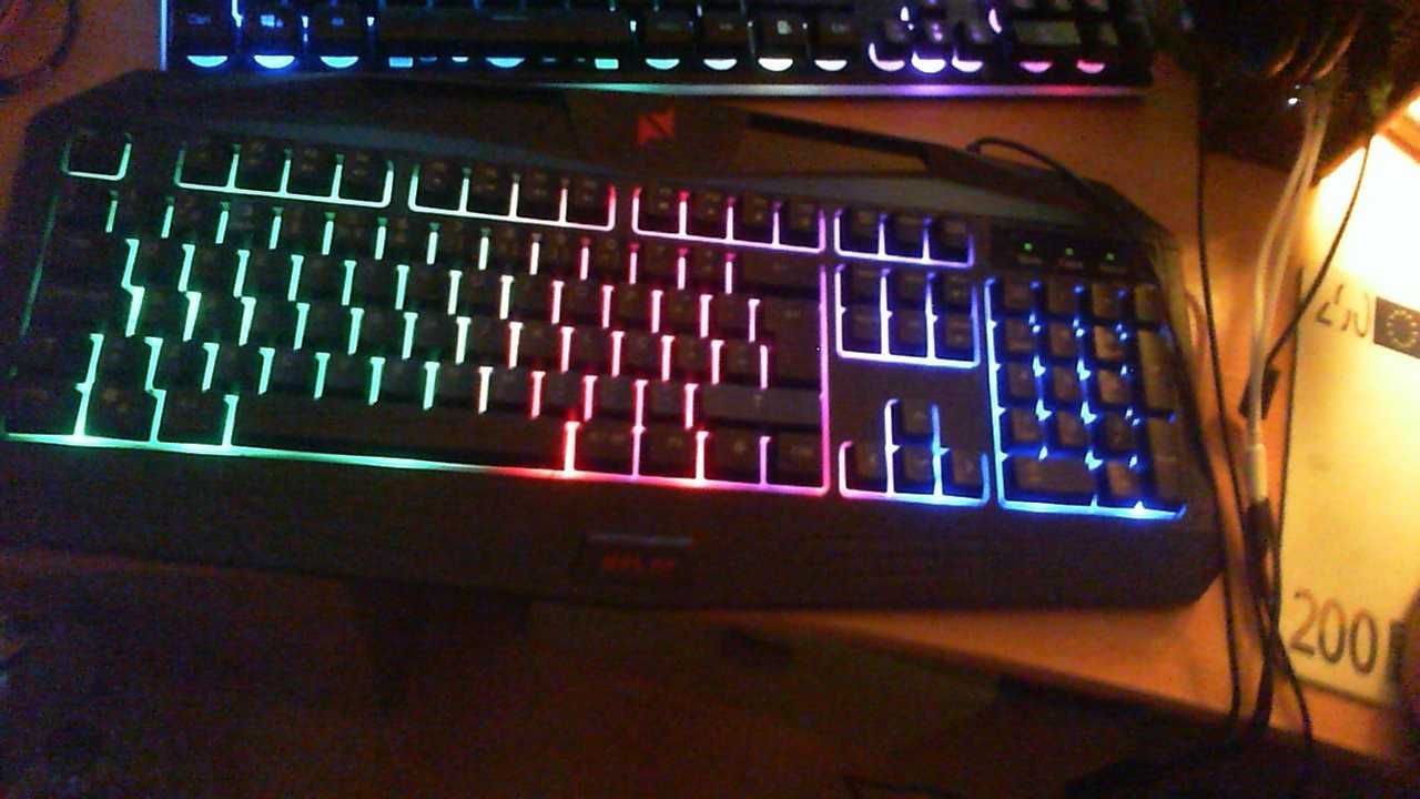 teclado gaming rgb da NPLAY