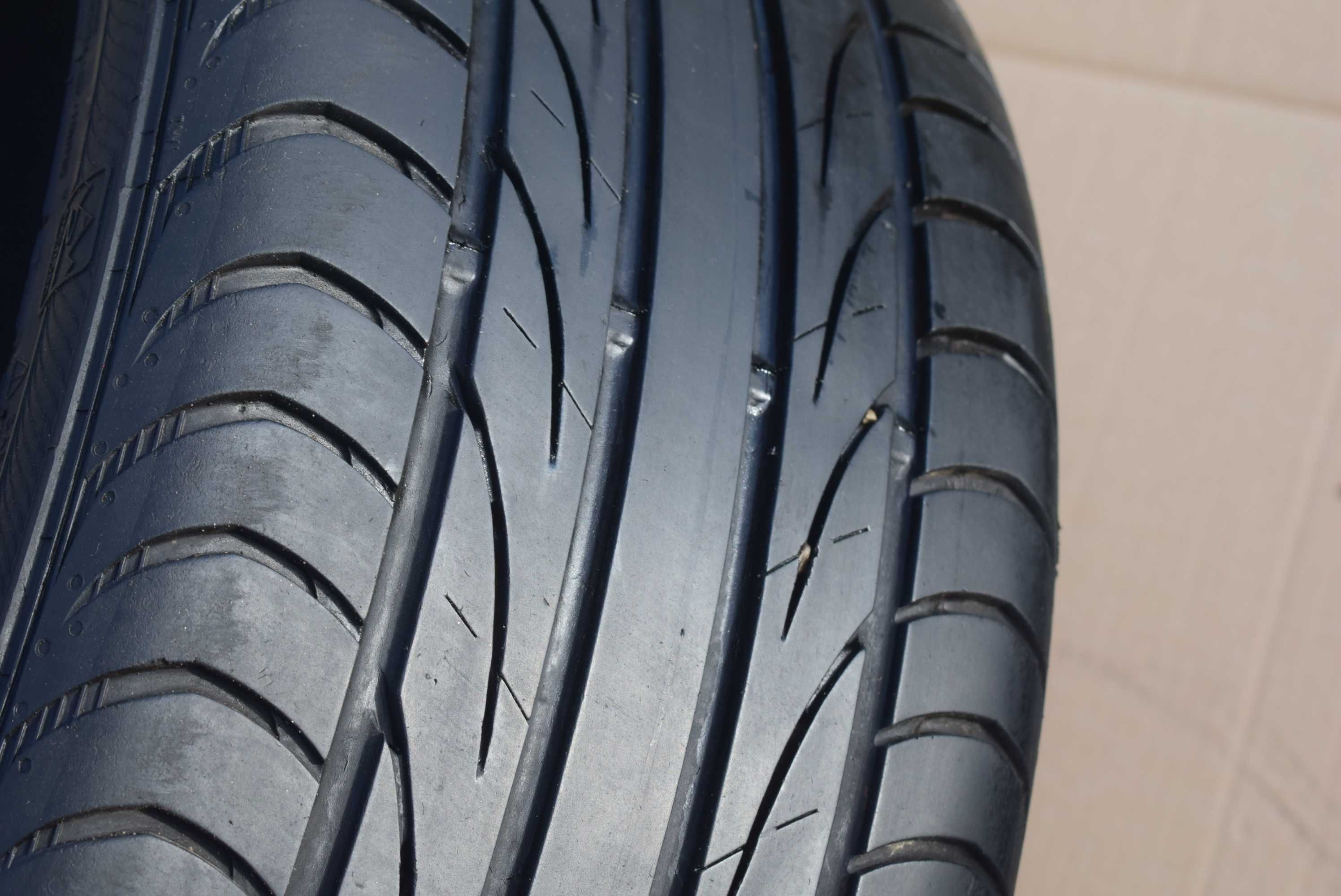 1x opona 215/45R17 SEMPERIT SPEED-LIFE 6mm. 11r