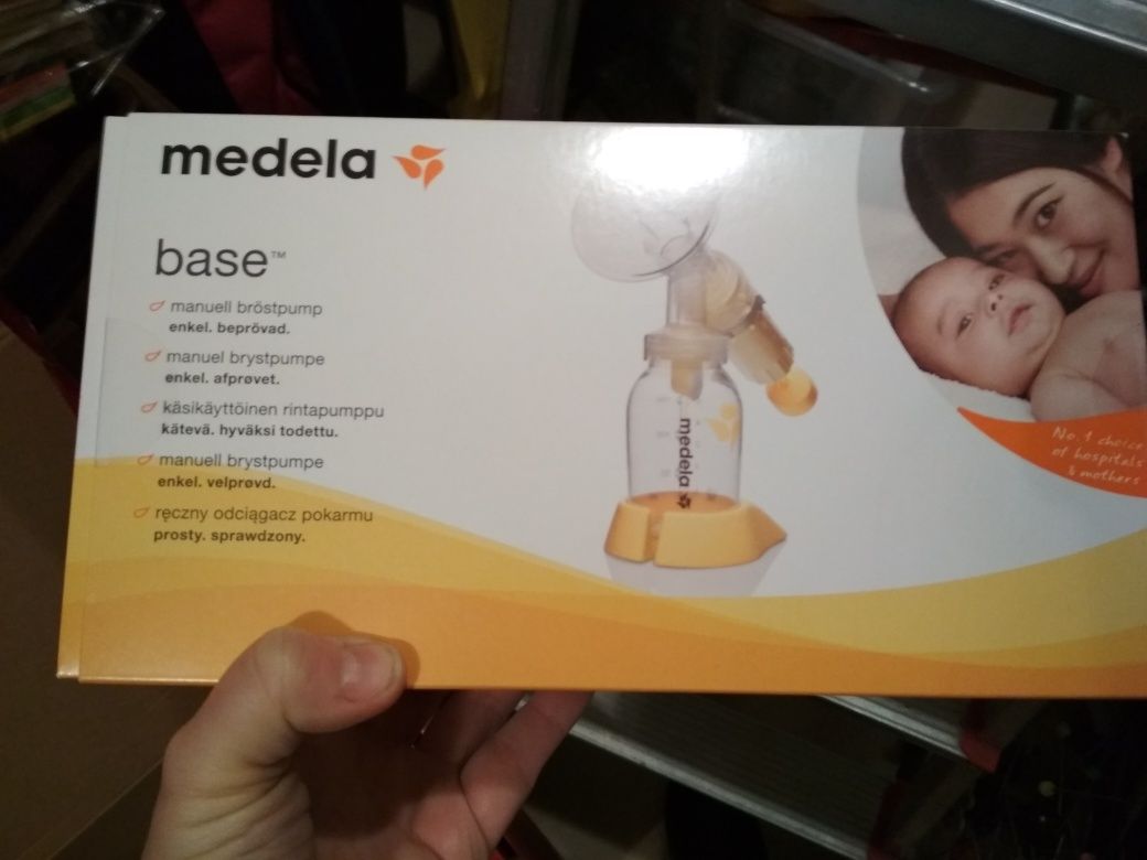 Laktator ręczny medela