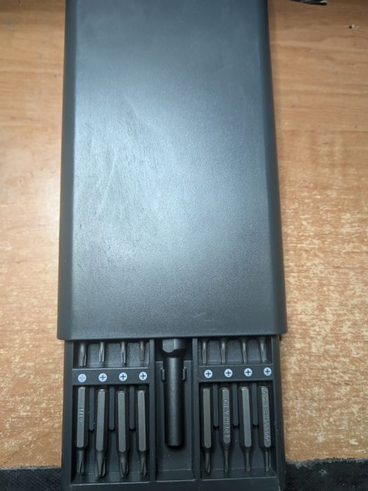 Pro.Tools Прецизійна магнітна викрутка 63 в 1