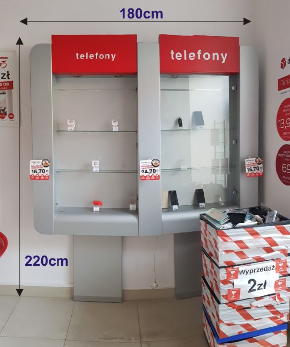 Sprzedam wyposażenie salonu