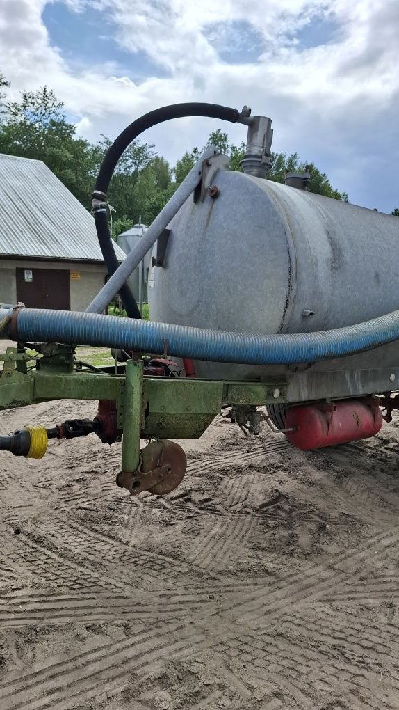 Sprzedam wóz asenizacyjny 6000l