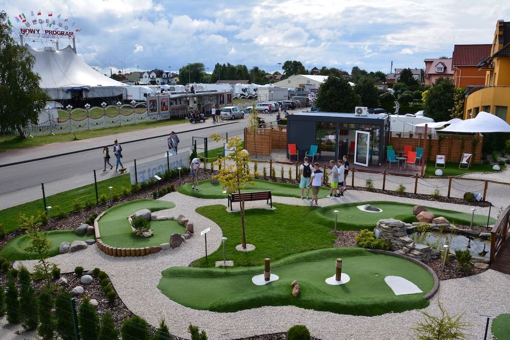 Sprzedam działający biznes - Adventure Golf Park w Łebie