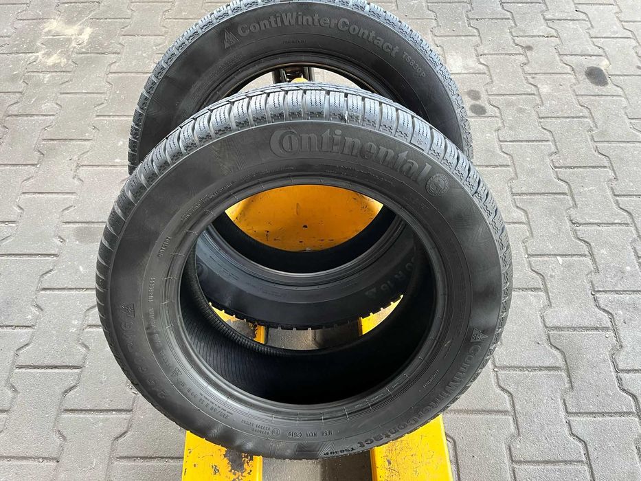 Opony zimowe 2x 215/60 R16 XL Continental WinterContact TS830P #3673