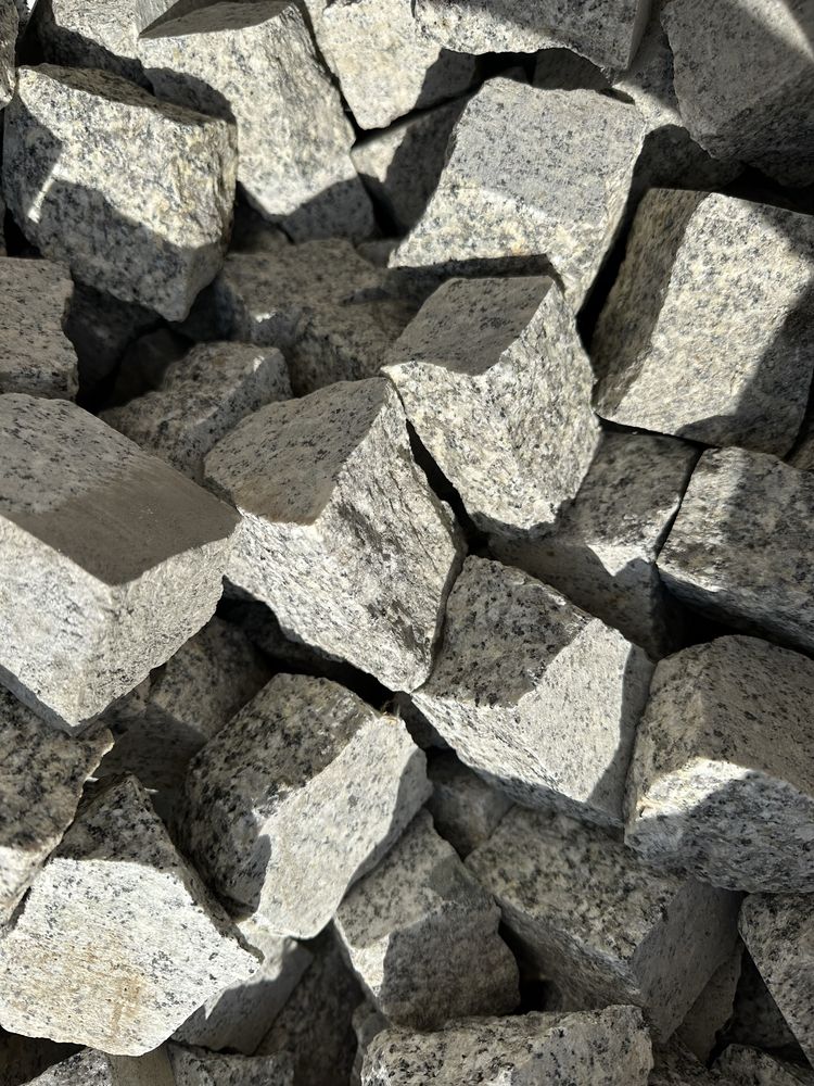 Kostka granitowa