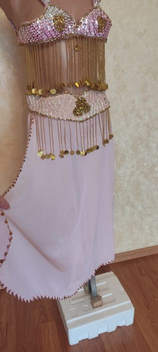 Костюм східного танцю