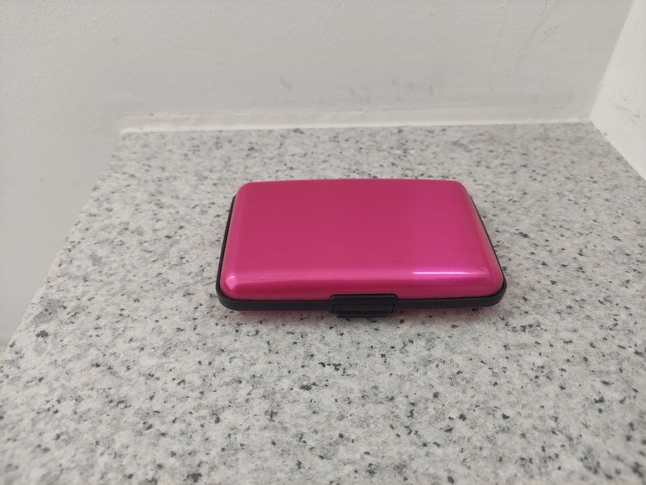 Par de carteiras em alumínio para cartões