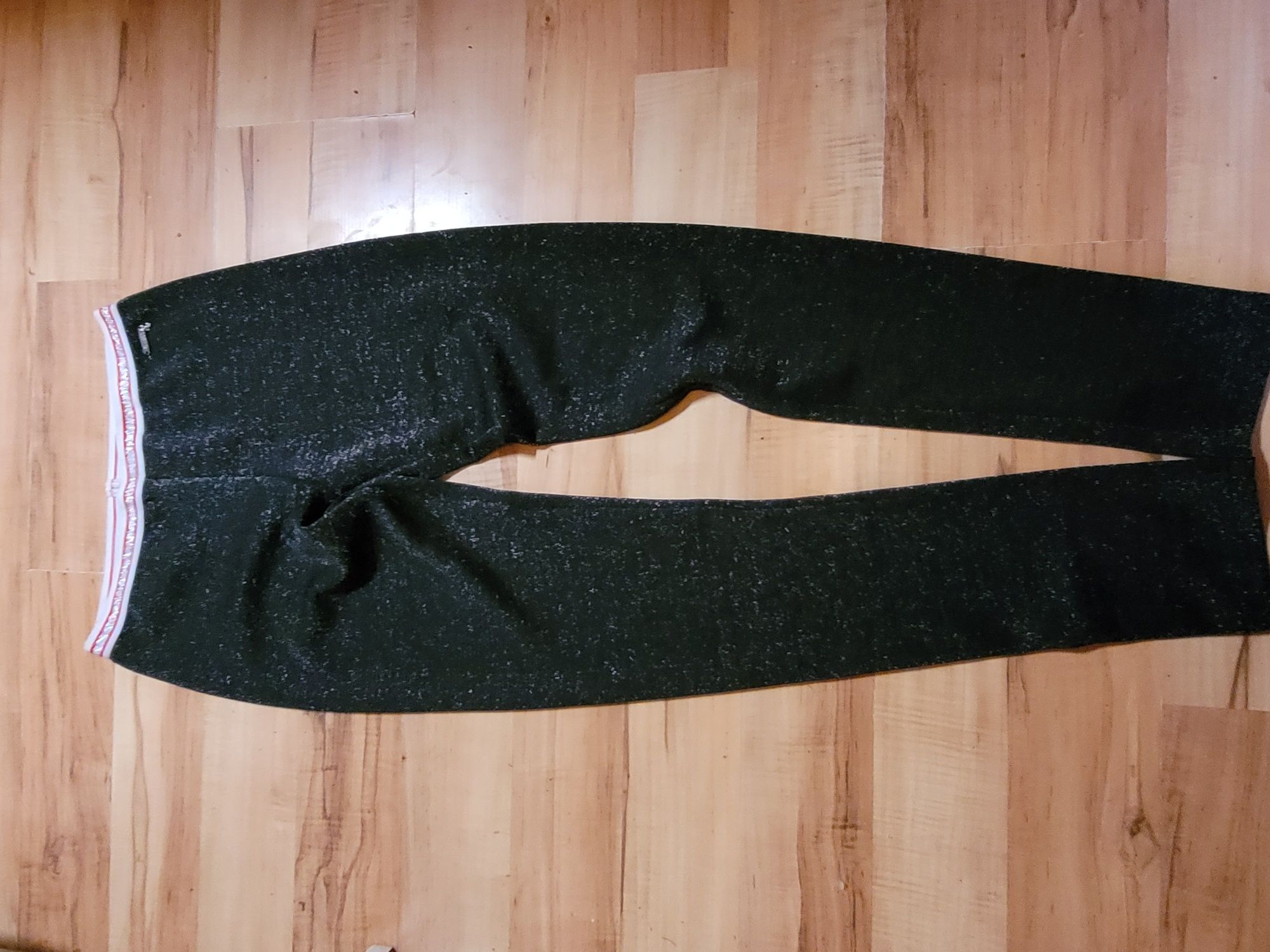 Legginsy Guess Nowe