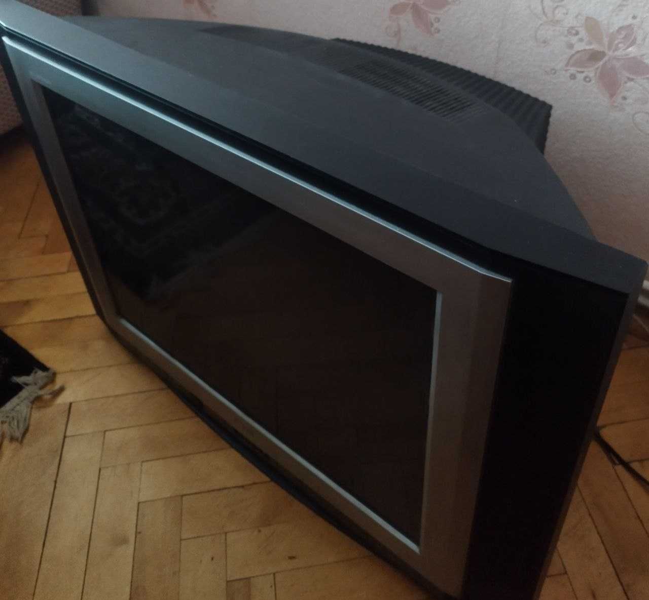 Телевізор LG діагональ 70 см