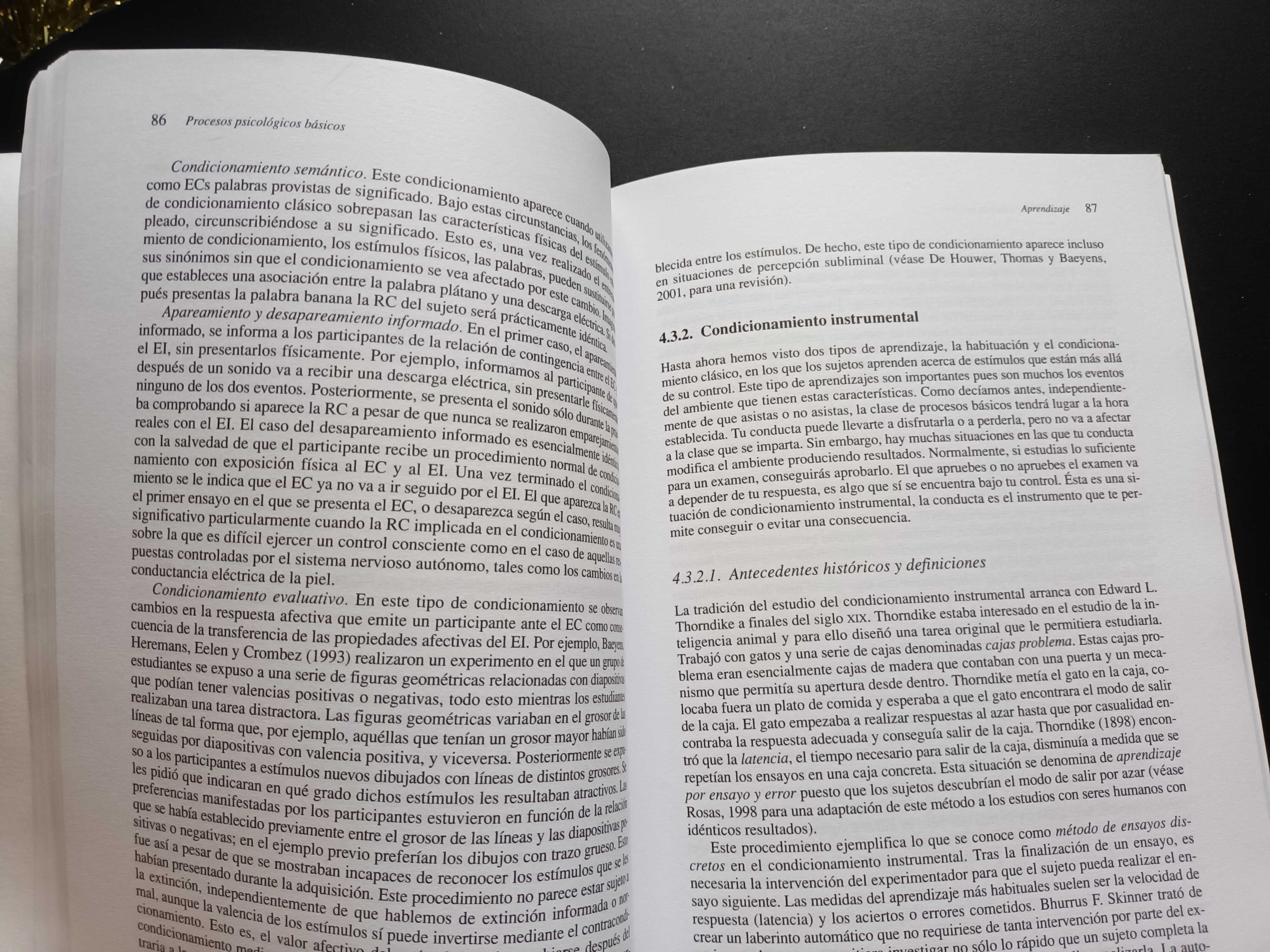 "Procesos Psicológicos Básicos" por José Navas e Francesc Cantero