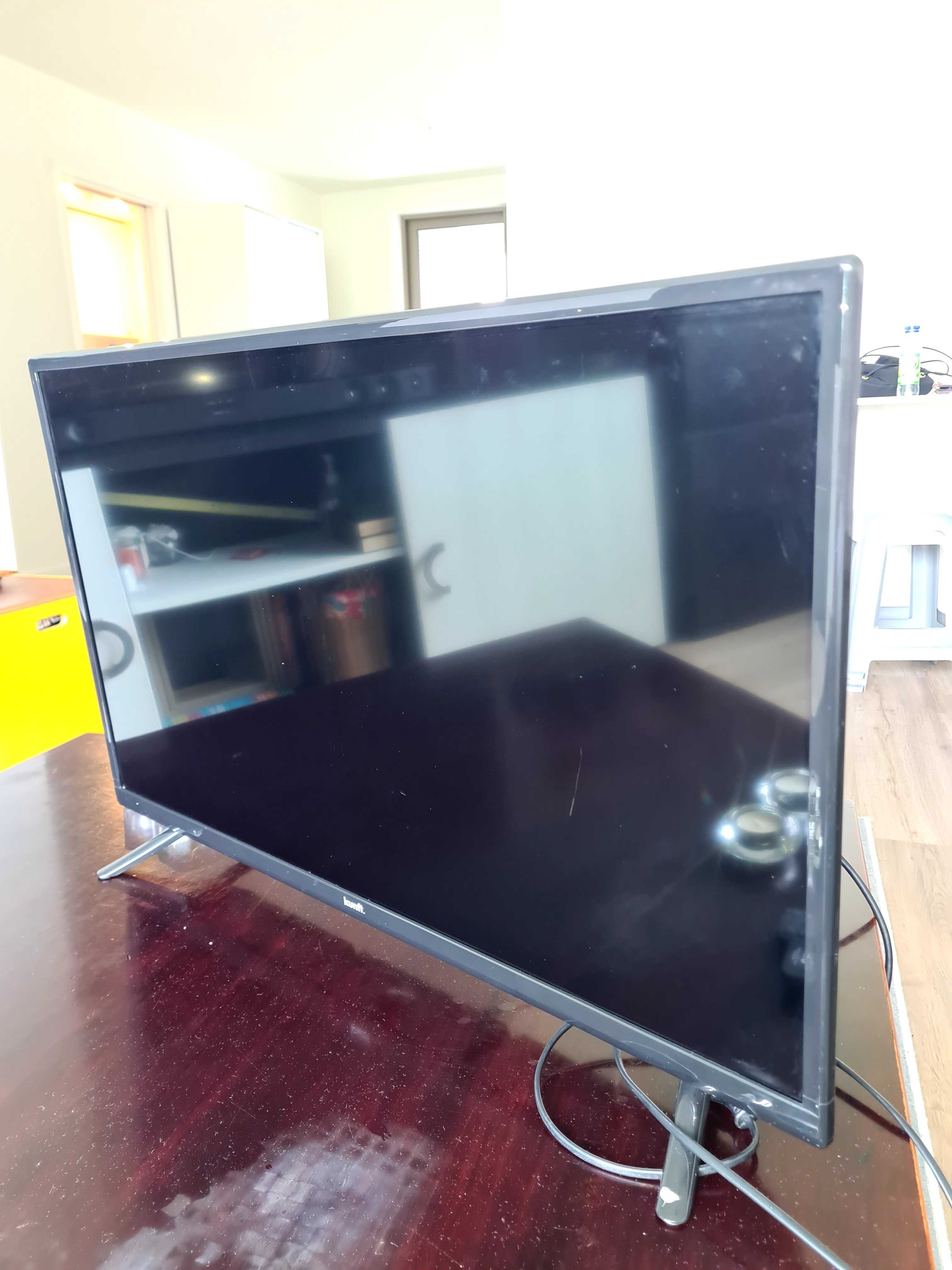 Televisão Led  32 polegadas. Não é smartv